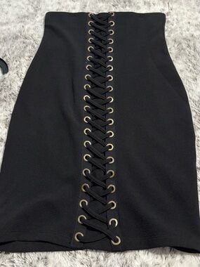 Black Lace-Up Bodycon Dress - Classic Chic
